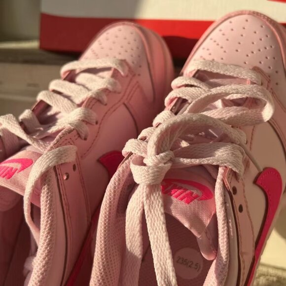 ✨Brand New Nike Dunk Low “Pink Bliss” Women’s Sneakers✨ - Picture 3 of 5